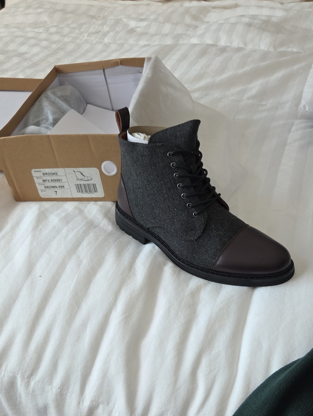 Men's Grey Fabric & Brown Leather Chukka Boots